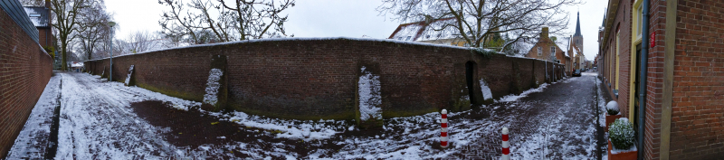 Tuinmuurtje.